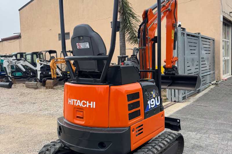 OmecoHub - Immagine HITACHI ZX19U-5A